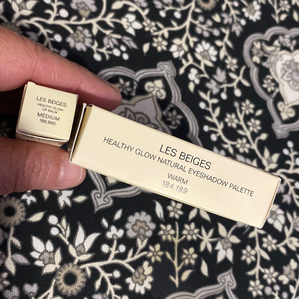 Chanel Eyeshadow Palette and Lip Balm - Picture 6 of 12